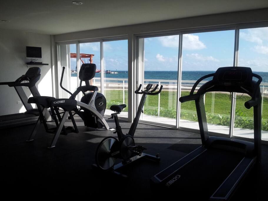 Punta Me Luxury Apartments Ocean View & Beach Front In Amara Cancún Zewnętrze zdjęcie