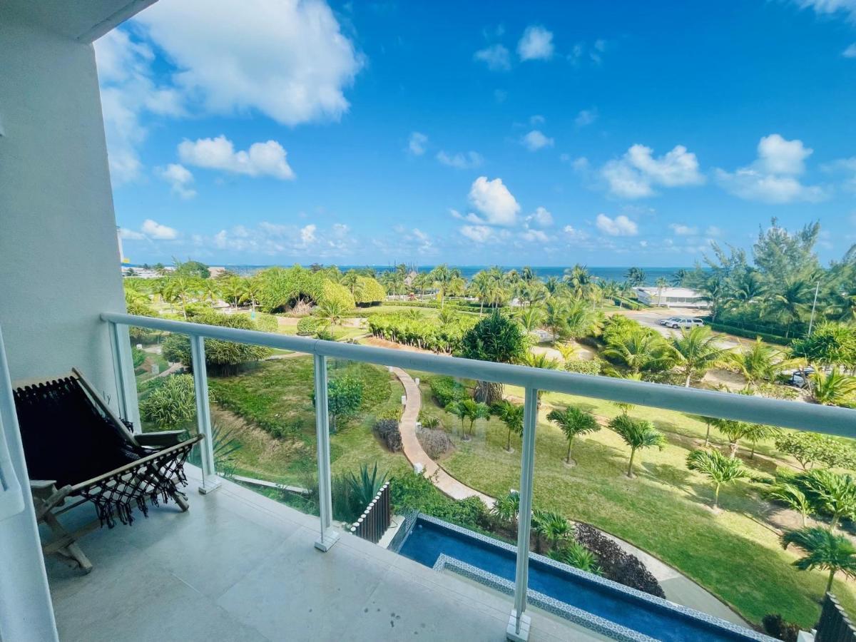Punta Me Luxury Apartments Ocean View & Beach Front In Amara Cancún Zewnętrze zdjęcie
